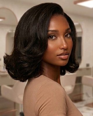 Bob-Wavy Closure Wig